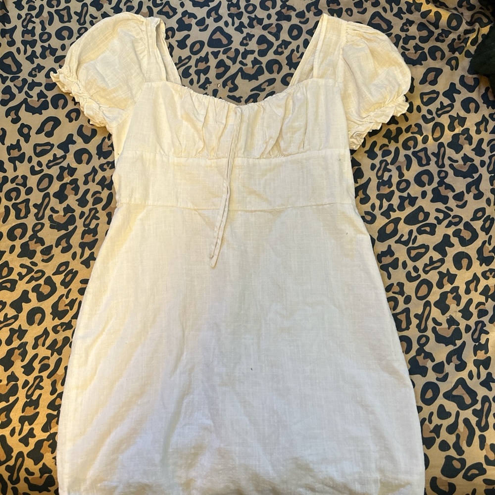 white dress